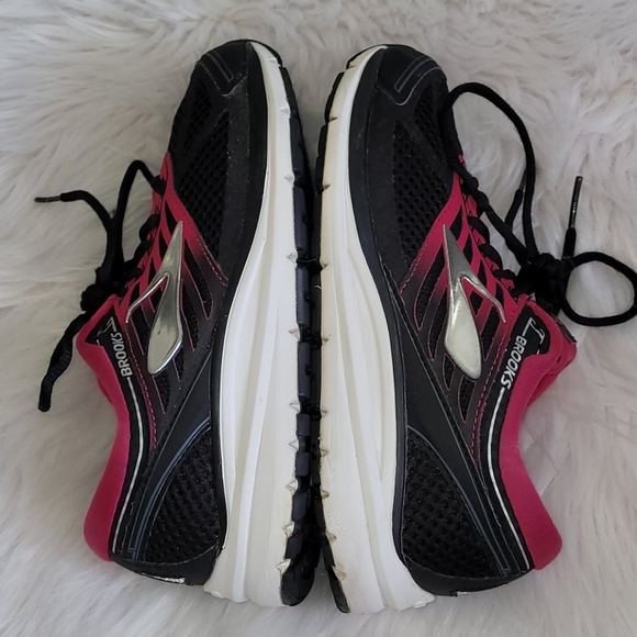 Brooks Addiction 13 running shoes size 7.5 wide - Picture 4 of 8